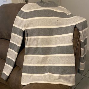 Tommy Hilfiger mock turtleneck shirt